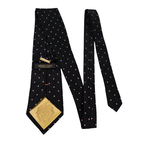 Donald J Trump Men Necktie Black Silk Argyle Medallion Embroidered USA President - Picture 1 of 12